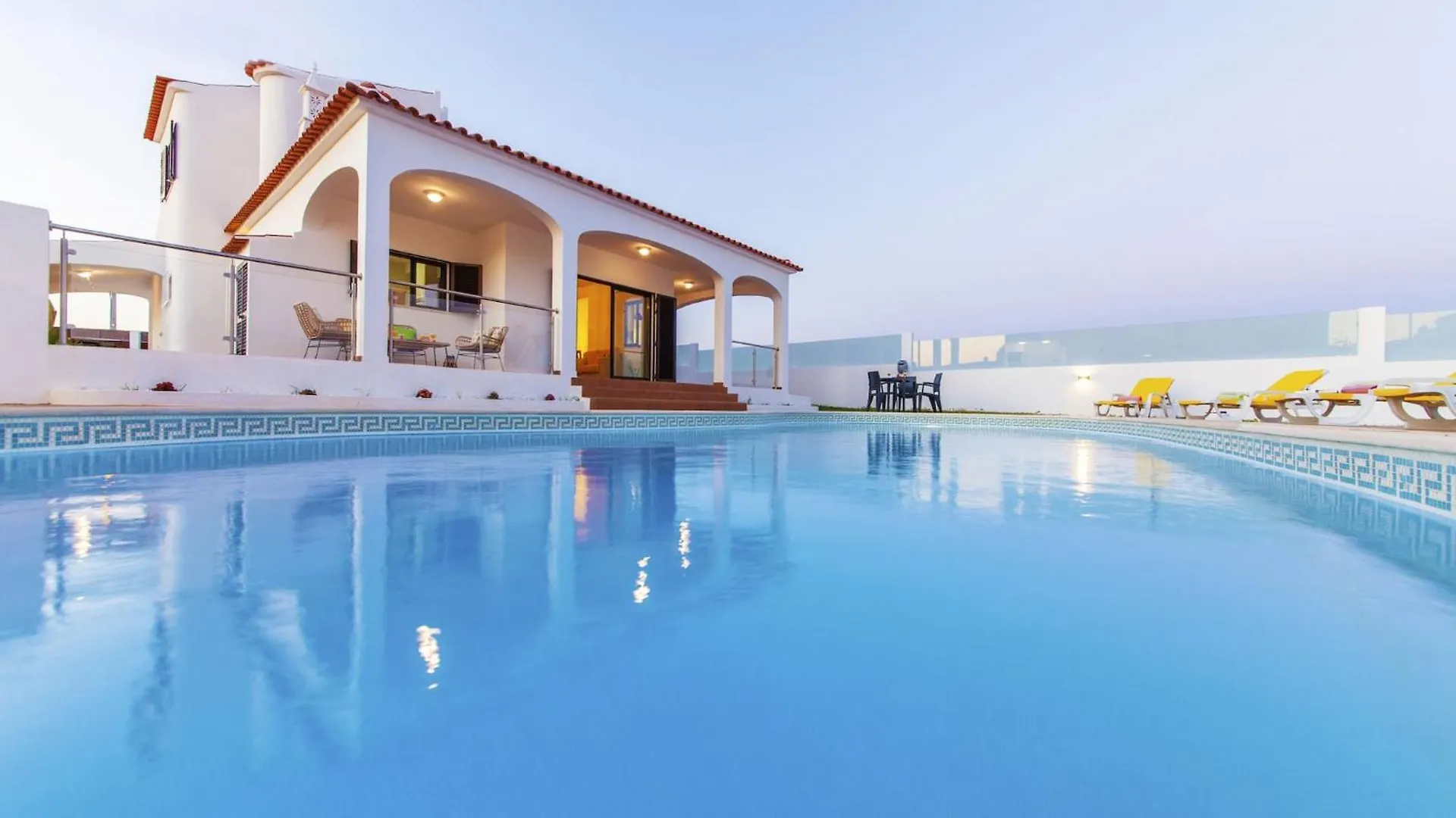 Amazing Villa W Private Pool 알부페이라
